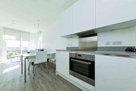 1 Bed Flat, Addiscombe Grove, CR0 - Photo 4