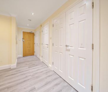 1 bedroom flat to rent - Photo 6
