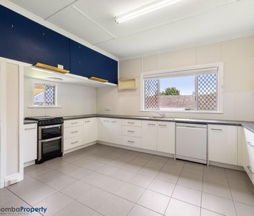 737 Ruthven Street, 4350, South Toowoomba Qld - Photo 3