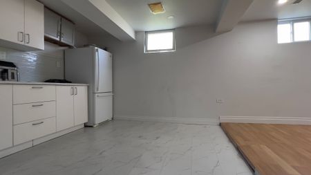 For Lease - 76 Shendale Drive Unit# Basement, Toronto, Ontario - Photo 2