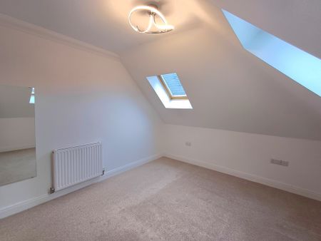 Alumhurst Road, Bournemouth - Photo 3