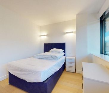 2 bedroom ground floor flat to rent - Photo 2