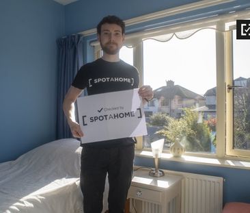 Room in a shared 5-bedroom flat for rent in Rathfarnham - Photo 5