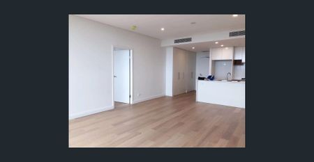 Magnificent 3 Bedroom Apartment for Lease - Photo 4