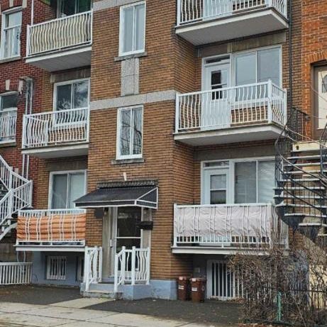 Logement 4 1/2 double disponible 1er juillet - Photo 1