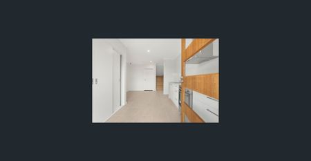 Studio Room with Water Usage Included! - Photo 3