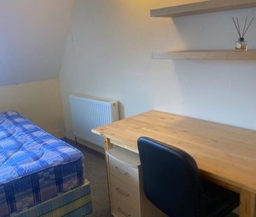 Room in a Shared House, Clifton, BS8 - Photo 2