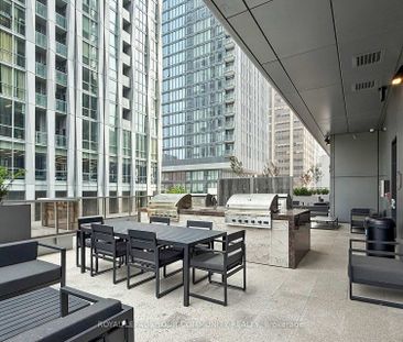 For Lease - 11 Yorkville Avenue Unit# 5802, Toronto, Ontario - Photo 3