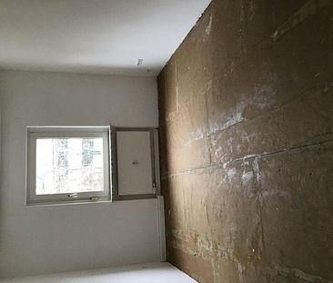 Kleine zwei Zimmer Wohnung zum kleinen Preis in innerstädtischer Lage - Foto 1