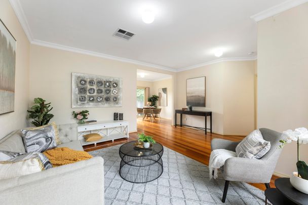 3/16 Wingate Avenue, Mount Waverley VIC 3149 - Townhouse For Rent | Domain - Photo 1