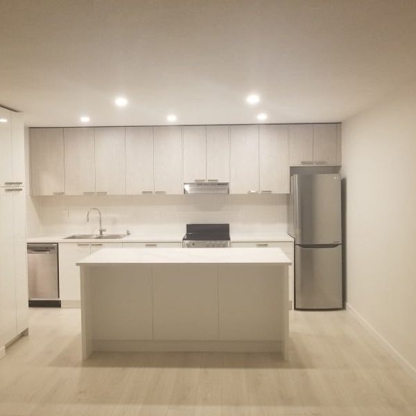 Fairview court Holdings - Photo 1