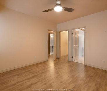 For Lease - 5995 ELLIS Unit# 219, LaSalle, Ontario - Photo 2