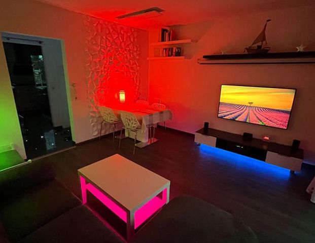 Voll möblierte moderne Wohnung in Bahrenfeld mit Top-Ausstattung - Foto 1