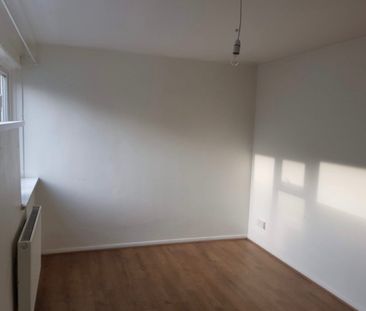 2 Bed Flat, New Hope Road, B66 - Photo 4