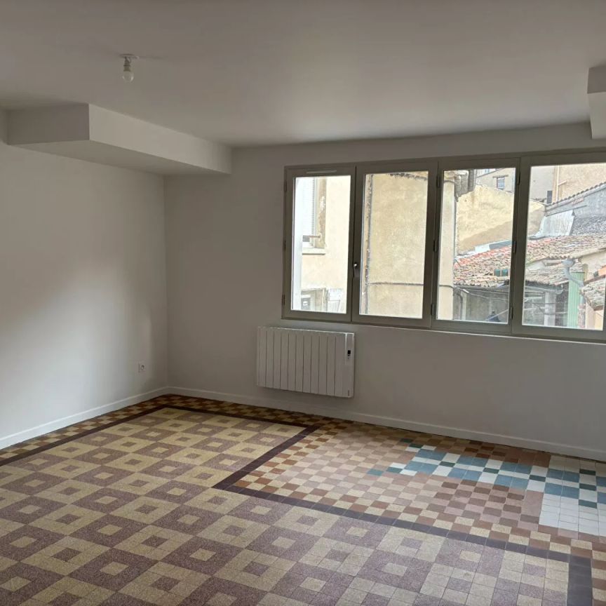 À louer ? Appartement T2 lumineux de 39.80m² au coeur de Volonne (04290) - Photo 1