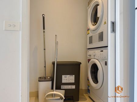 Melbourne CBD - Photo 2