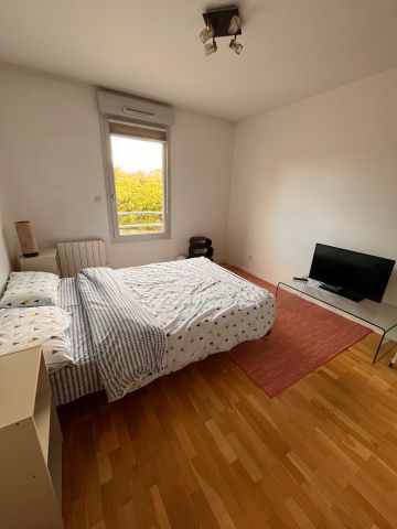 Location Appartement 4 pièces 90m² TASSIN LA DEMI LUNE 69160 - Photo 4