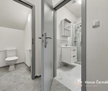 Pronájem bytu 1+kk 38 m² - Photo 3