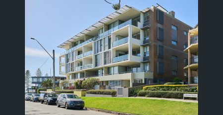 ICONIC LUXURY PENTHOUSE! - Photo 4