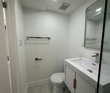 For Lease - 38 Cartier Crescent Unit# Bachelor, Richmond Hill, Ontario - Photo 6