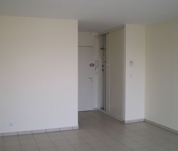 Appartement T1 de 36m2 à Epernay - Photo 1