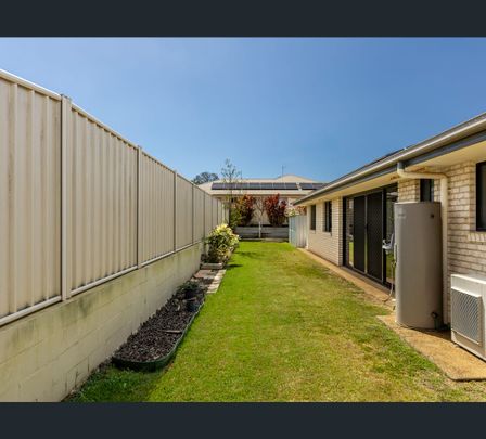 1 OUTLOOK COURT, Ashfield, Qld 4670 - Photo 1