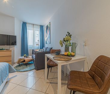 City-Residence: Modernes Apartment in Laufnähe zur Leipziger Straße - Foto 1