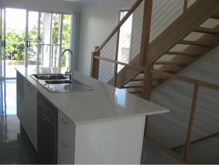 Unit 2, 15 Hardiman Street, Woody Point, QLD - Photo 4