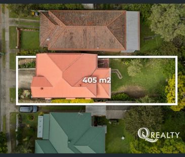 25 Bramston Terrace, Herston, Qld 4006 - Photo 2