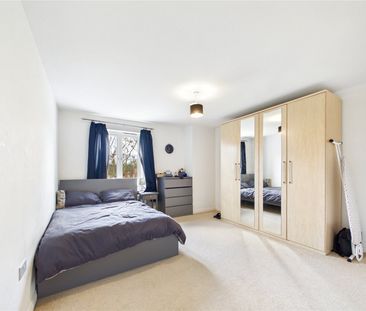 Circular Road South, Colchester, Essex, CO2 7UA - Photo 4