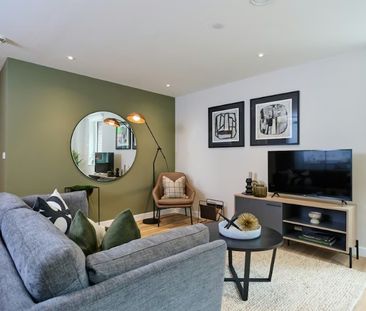 2 bedroom apartment - Photo 2