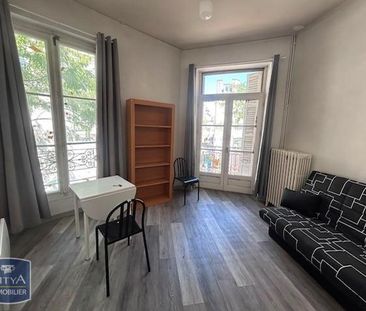Location Appartement 1 pièce 17m² POITIERS 86000 - Photo 1