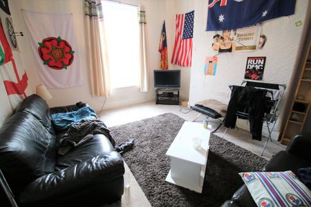 4 bedroom maisonette to rent - Photo 4