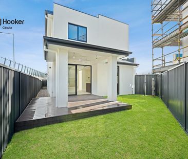 Luxury Home - Photo 6