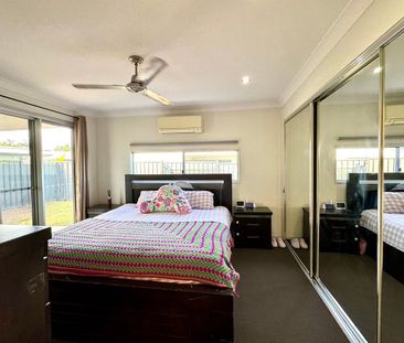 MODERN, LOW MAINTENANCE, EASY LIVING / EASY INVESTMENT - Photo 6