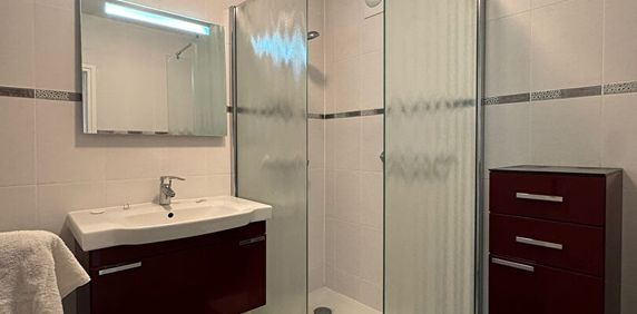 A LOUER - APPARTEMENT VIDE LORIENT - 3 pièce(s) 64,02 m2 - Photo 2