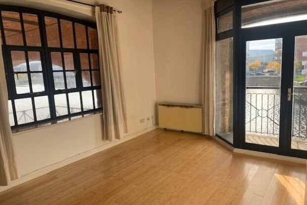 North Quay, Wapping Dock L3 - Photo 1