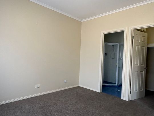 Modern, Stylish Living in Mawson Lakes - Photo 1