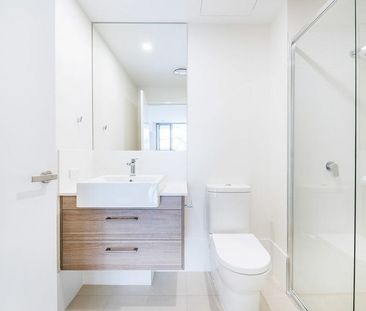Ideally Located in the Heart of Wynnum - Photo 2