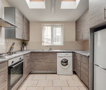 Arundel Avenue - Photo 1