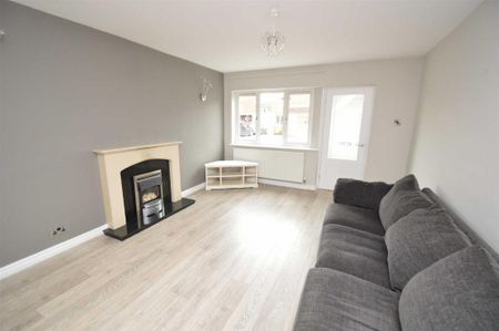 2 bedroom semi-detached house to rent - Photo 2