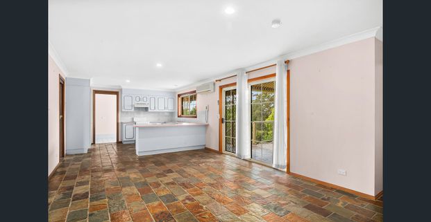 Privately located and to close to town! - Photo 1