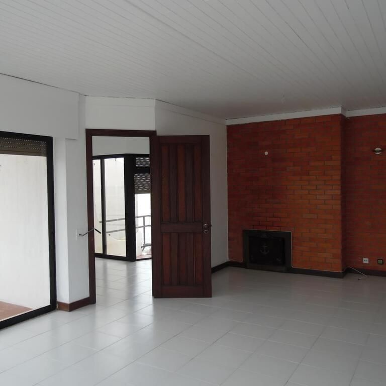 1 Bedroom Apartment with swimming pool, São Pedro do Estoril, Cascais - Foto 1
