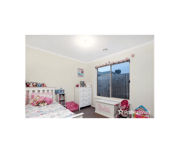 For Lease (Private Inspection Only): Move-In Ready Gem with Everyth... - Photo 2