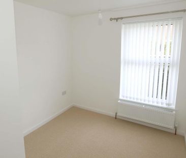 2 bedroom bungalow to rent - Photo 3