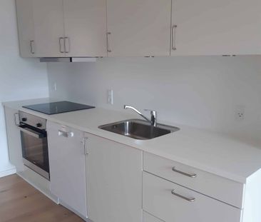 Lækker lejlighed på Frederiksbjerg med altan - Foto 5