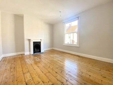 3 Bed Terraced House, Upper Perry Hill, BS3 - Photo 4