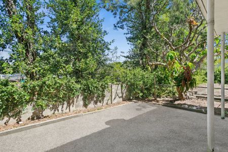 4B Pine Avenue, Brookvale. - Photo 2