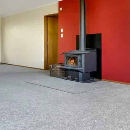 This lovely four-bedroom home is waiting for you! - Photo 1