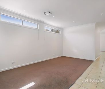 3 Bed, 2 Bath - Photo 3